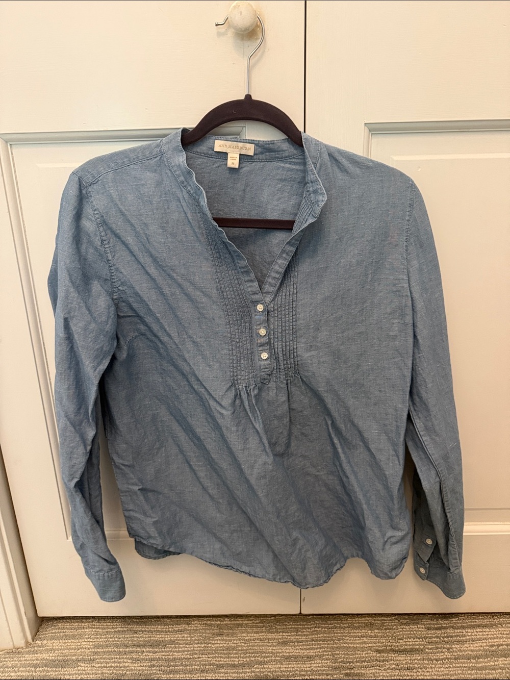ANN MASHBURN Light Blue Button Placket Cotton Blouse